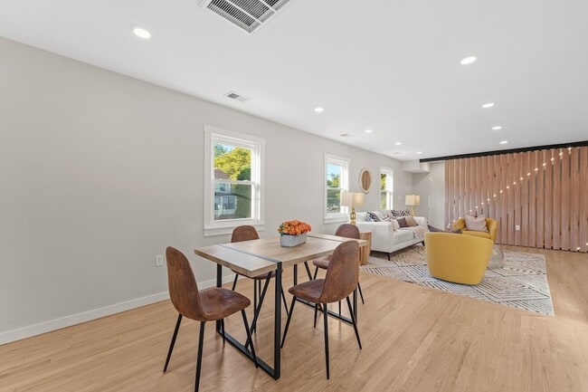 Photo - 312 Garfield Ave