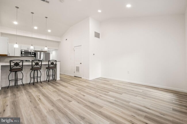 Photo - 1633 Germantown Ave