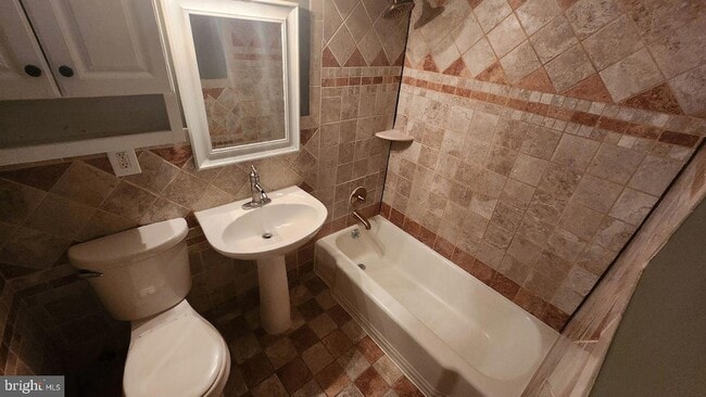 Photo - 3928 Stone Gate Dr Unit D