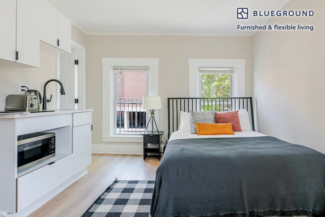 Building Photo - 142 Dorchester St Unit FL2-ID1241