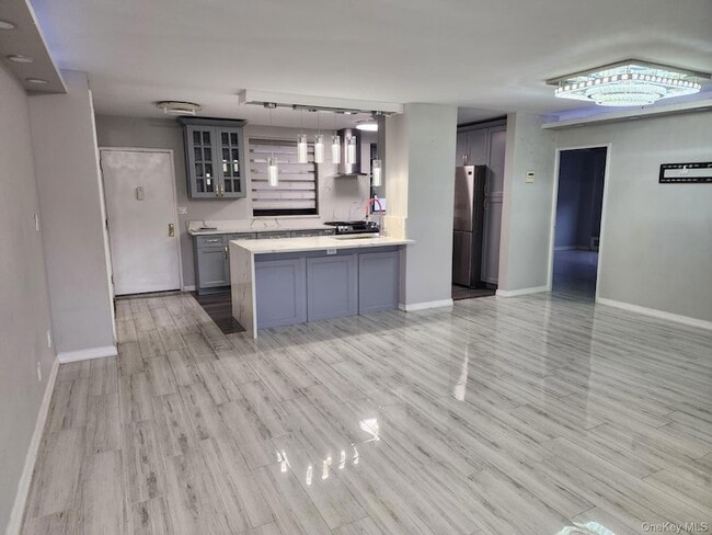 Photo - 61-55 98th St Unit 14J