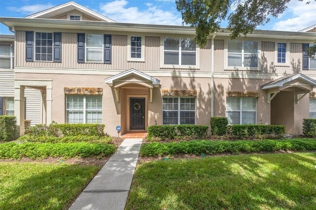 Building Photo - 5809 Fishhawk Ridge Dr