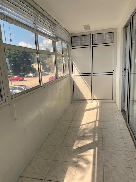 Photo - 343 Windsor O