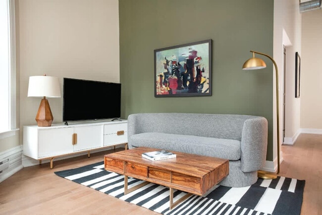 Building Photo - 17 S Wabash Ave Unit SI ID1504147P