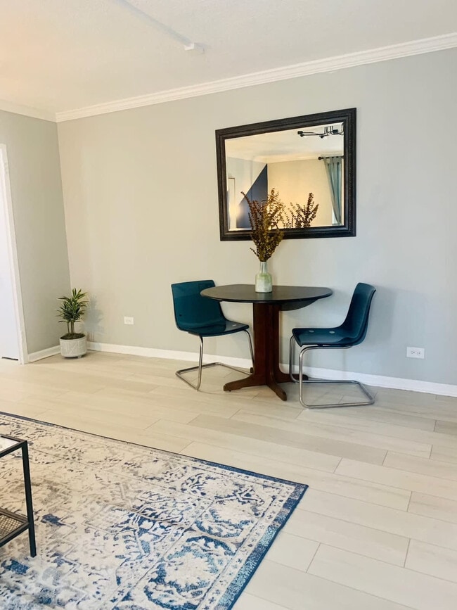 Photo - 300 W Peachtree St NW Unit ID1299355P