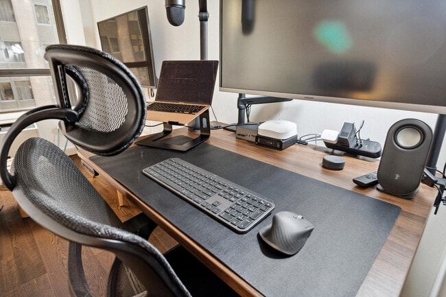 Building Photo - 110 Wall St Unit FL12-ID278478P