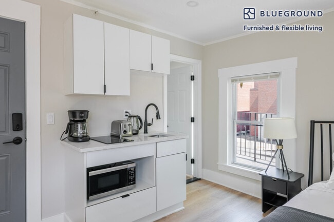 Photo - 142 Dorchester St Unit FL2-ID1241