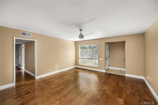 Photo - 338 W Kelly Ave Unit B