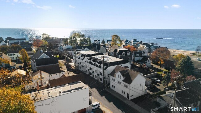 Photo - 27 Village Rd