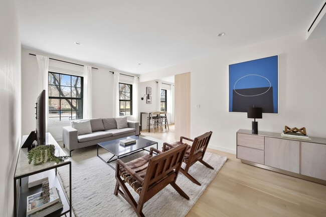 Building Photo - 1160 5th Ave Unit ID1261739P