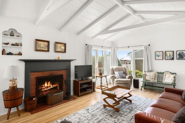 Photo - 20 S Portola