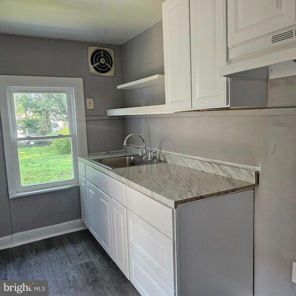 Photo - 629 E Quince St