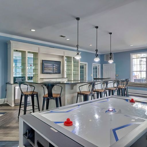 Lounge Area - Lullwater at Saluda Pointe