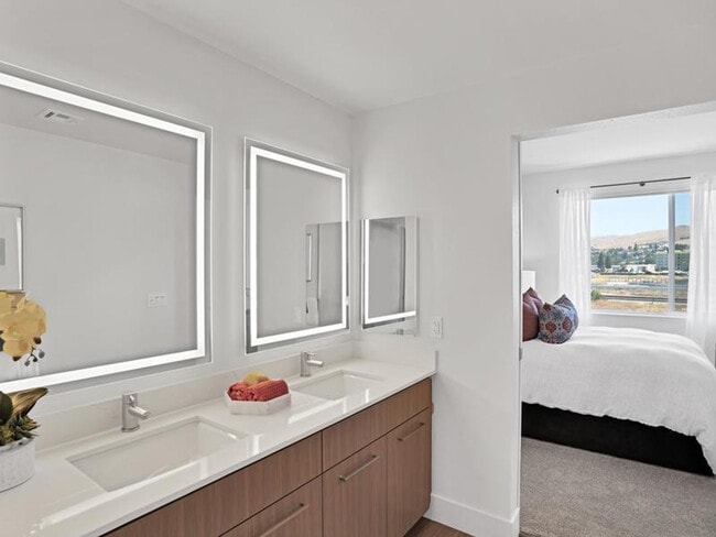 Photo - 45193 Warm Springs Blvd Unit ID1280732P