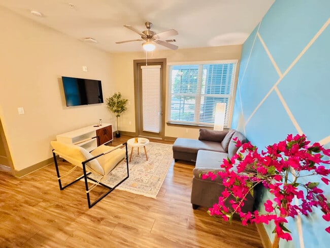 Building Photo - 9268 Vintage Hills Way Unit ID1314650P