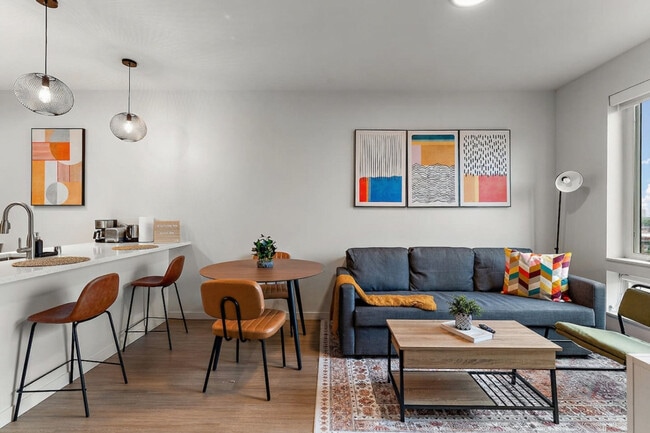 Photo - 10 E 18th St Unit SI ID1383536P