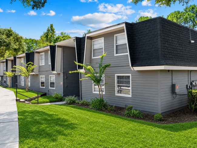 Photo - Auburn Glen Apartments