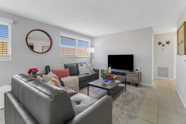 Photo - 751 100th Ave N Unit SI ID1502608P