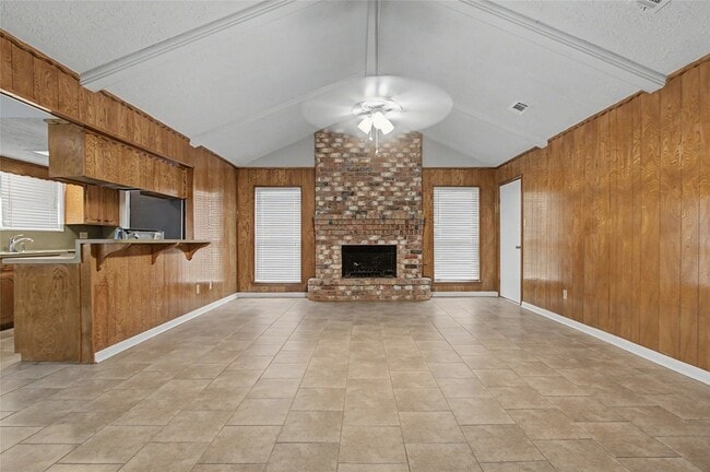 Photo - 3519 Saratoga Dr