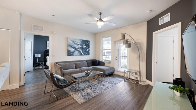 Building Photo - 4950 W Prescott St Unit 5114