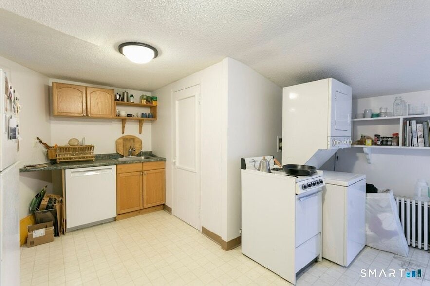 Photo - 10 Academy St Unit 3