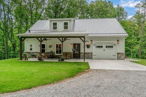 Photo - 309 E St
