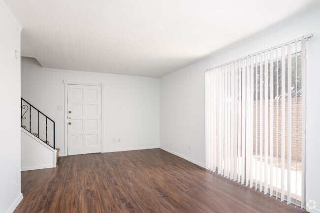 2BR, 1.5BA - 1100SF - Living Room - Fairbanks Apartments
