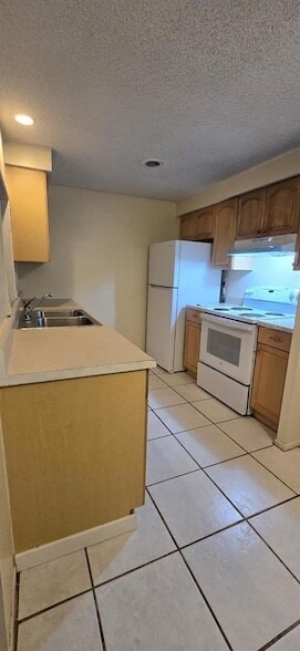 Photo - 401 Skylark Ln NW