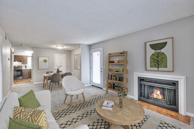 Photo - Landmark at Lyncrest Reserve