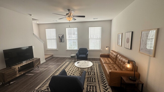 Photo - 151 Roxanne Dr Unit ID1344209P