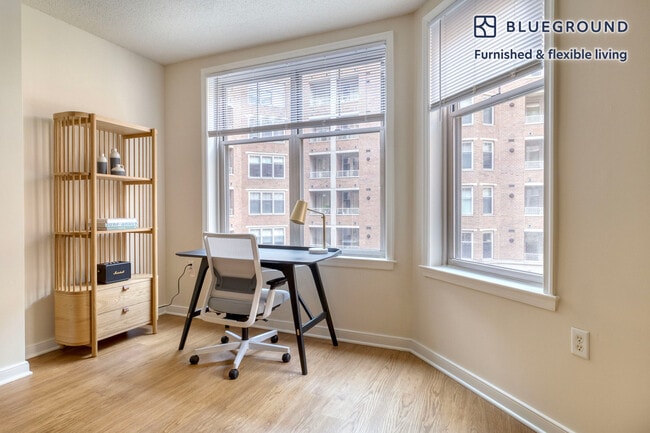 Photo - 2400 M St NW Unit SI FL4-ID908