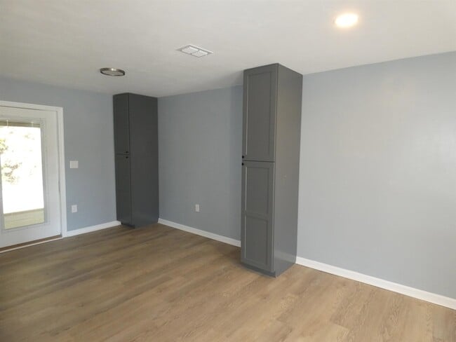 Photo - 1405 S Jefferson St