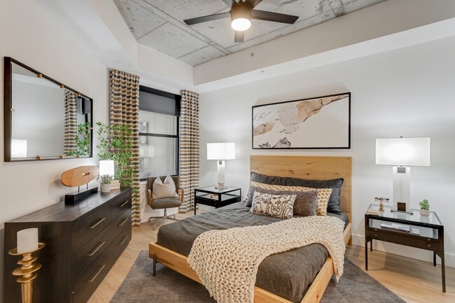 Elliston 23, Nashville, TN, Bedroom - Elliston 23