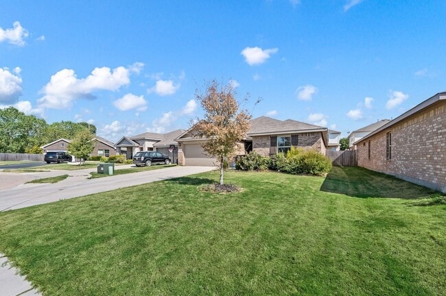 Photo - 3132 Newfield Ct