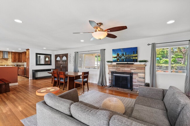 Photo - 4223 Woodland Dr Unit ID1024475P