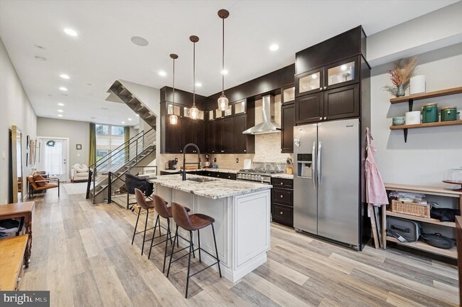 Building Photo - 1942 Tasker St