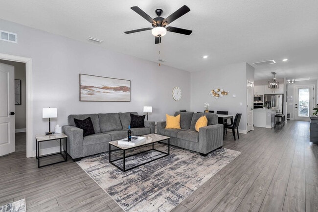 Photo - 7825 Somersworth Dr Unit SI ID1502697P