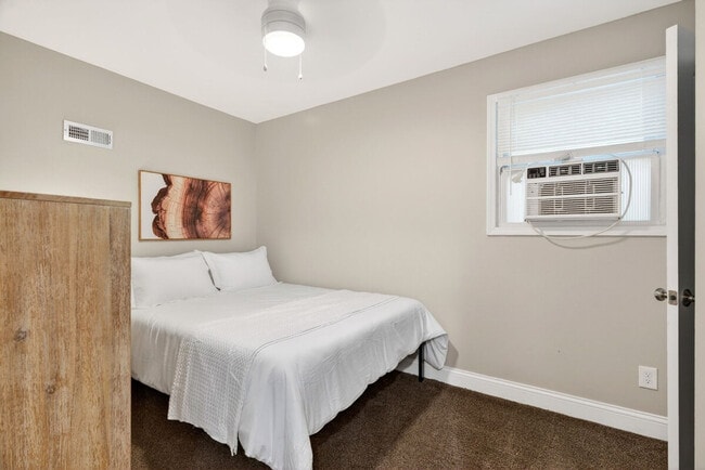 Photo - 6913 Etzel Ave Unit SI ID1496954P