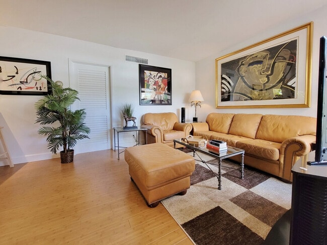 Photo - 2908 Bayshore Dr Unit SI FL1-ID1541797P