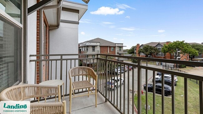 Photo - 2800 NE Green Oaks Blvd Unit 5308