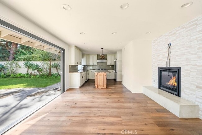 Photo - 2646 Basswood St