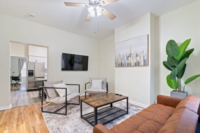 Building Photo - 1626 Union Turnpike Unit ID1301596P