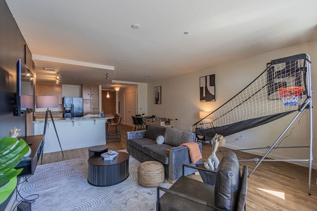 Photo - 44 W Monroe St Unit ID1263223P