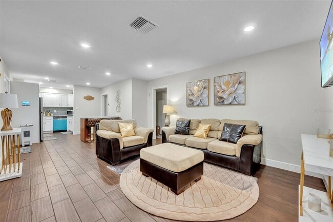 Photo - 1221 Elinore Dr