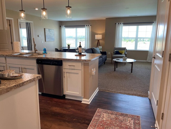 Photo - 4788 Holmes St Unit ID1257784P