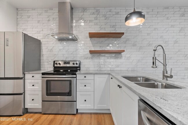 Building Photo - 230 Colima Ct Unit 937