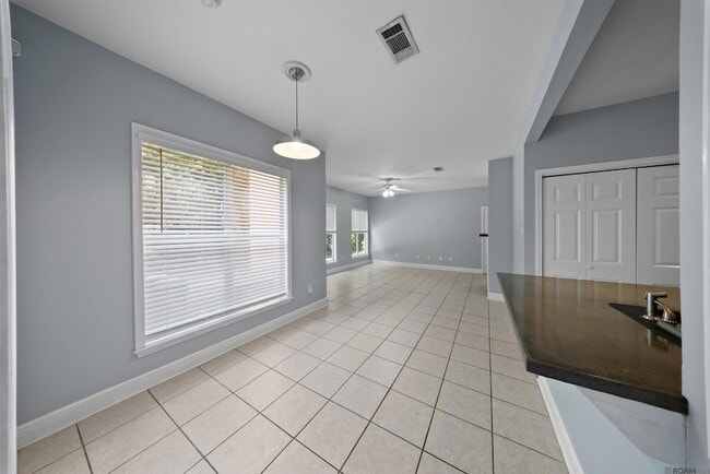 Photo - 5159 Etta St Unit 5A