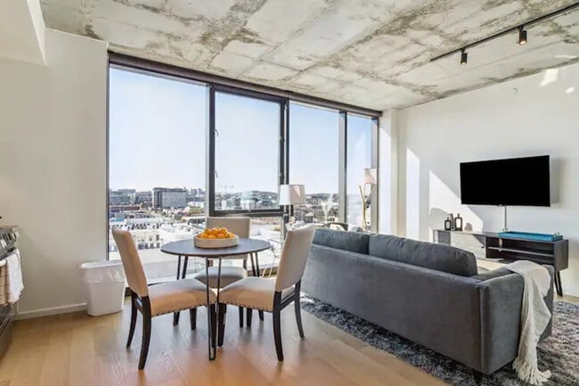 Photo - 126 12th Ave N Unit ID1017475P