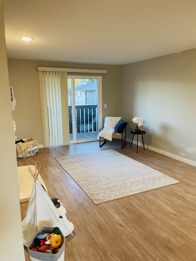 Photo - Cascadia at Fairwood Landing