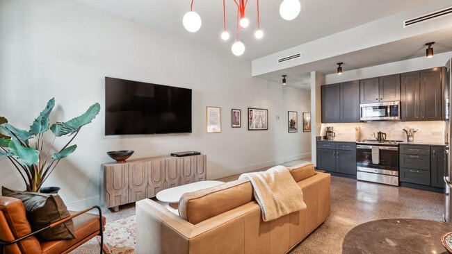 Photo - 310 N Rampart St Unit ID1267173P